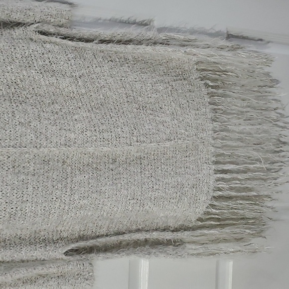 Abercrombie and Fitch Fringed Open-Front Longline Cardigan Size XS/Small - Picture 7 of 7